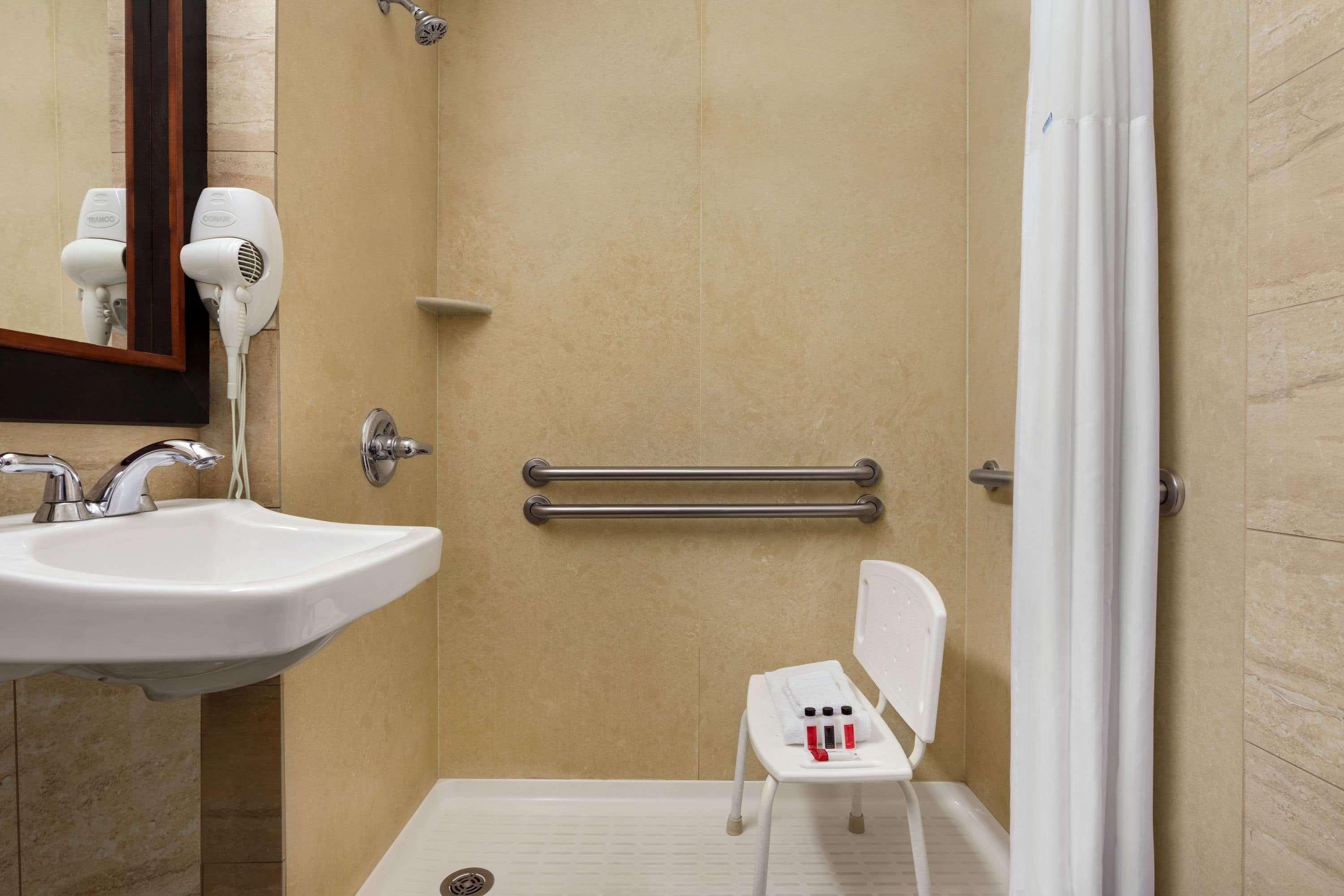 Days Inn By Wyndham Long Island City Ню Йорк Екстериор снимка
