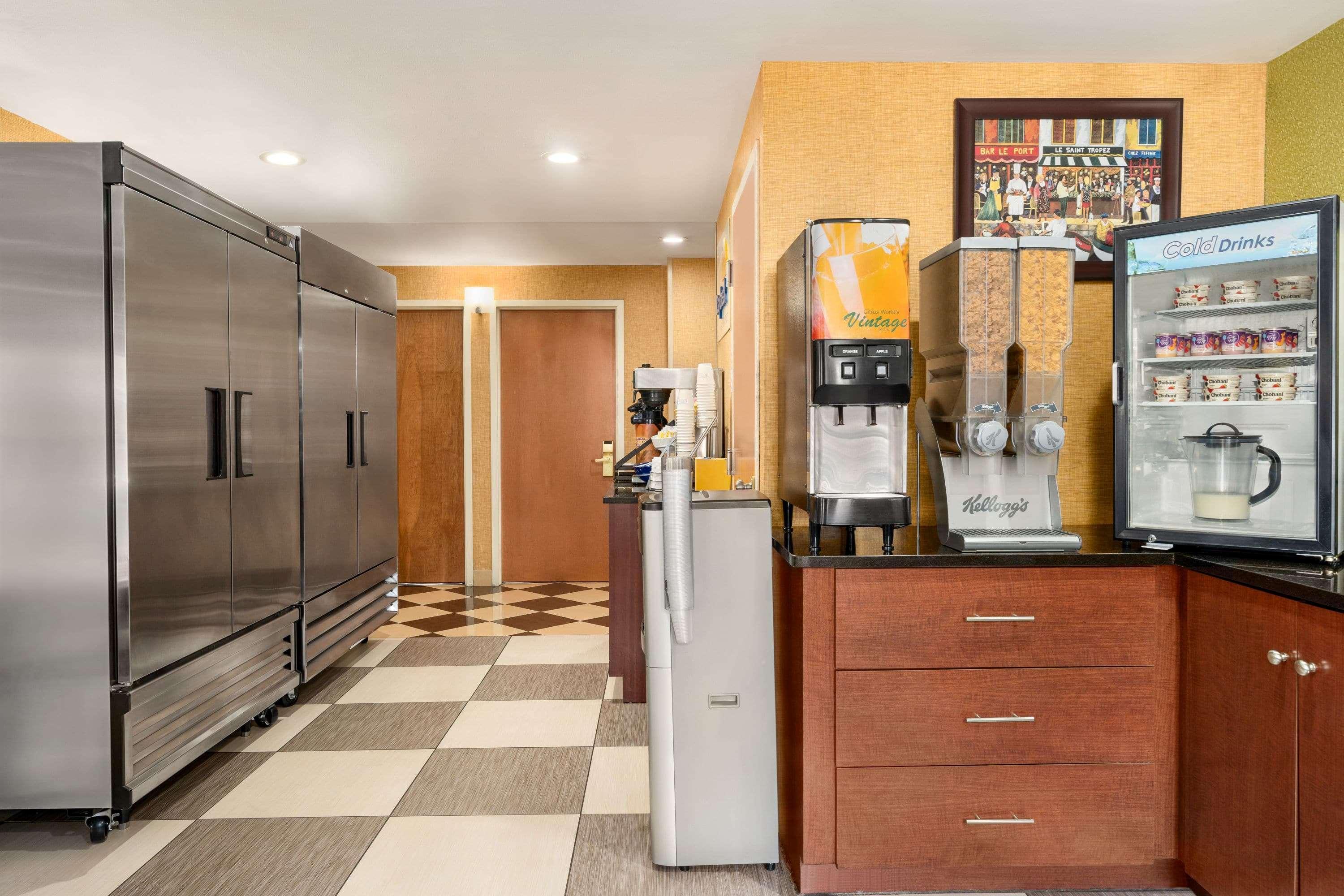 Days Inn By Wyndham Long Island City Ню Йорк Екстериор снимка